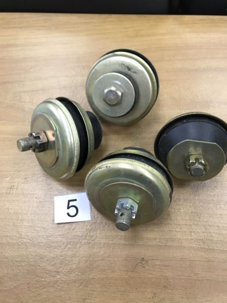 ПОДУШКИ ПОД ДВИГАТЕЛЬ Г-53, УАЗ (К-Т 2Х8 КОМПЛ-Х) (ШТ)  469  1001025/20