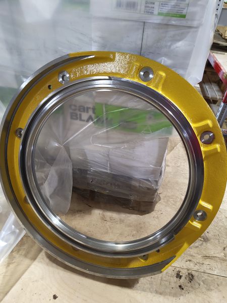 Крышка 17M-27-41480 Komatsu