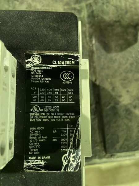 Контактор CL10A300M General Electric б/у