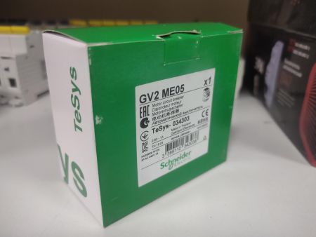 АВТ.ВЫКЛ. С КОМБ.РАСЦЕП.0,63-1 А+КОН (Senneider Electric) (арт. GV2ME05AE11TQ)