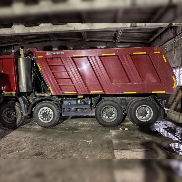 Автосамосвал Mercedes Benz  Actros 4141K 