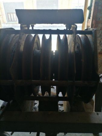 Крюковая обойма 25тн ж/д крана КДЭ