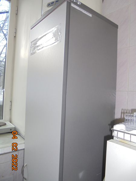 Шкаф узкий закр. тремпелем для гардероба