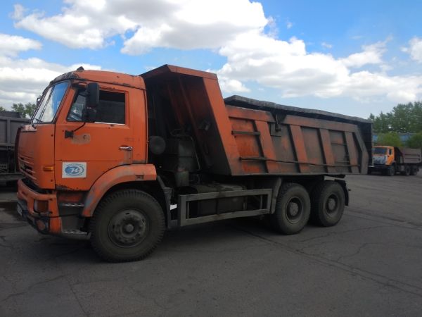 Самосвал Камаз 6520