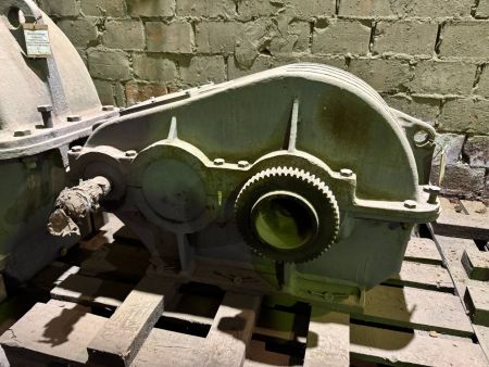 Редуктор горизонтальный двухступенчатый РМ-500-22,4-11М-У3 б/у