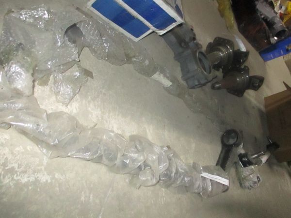 Торсион кабины передний 841417156010