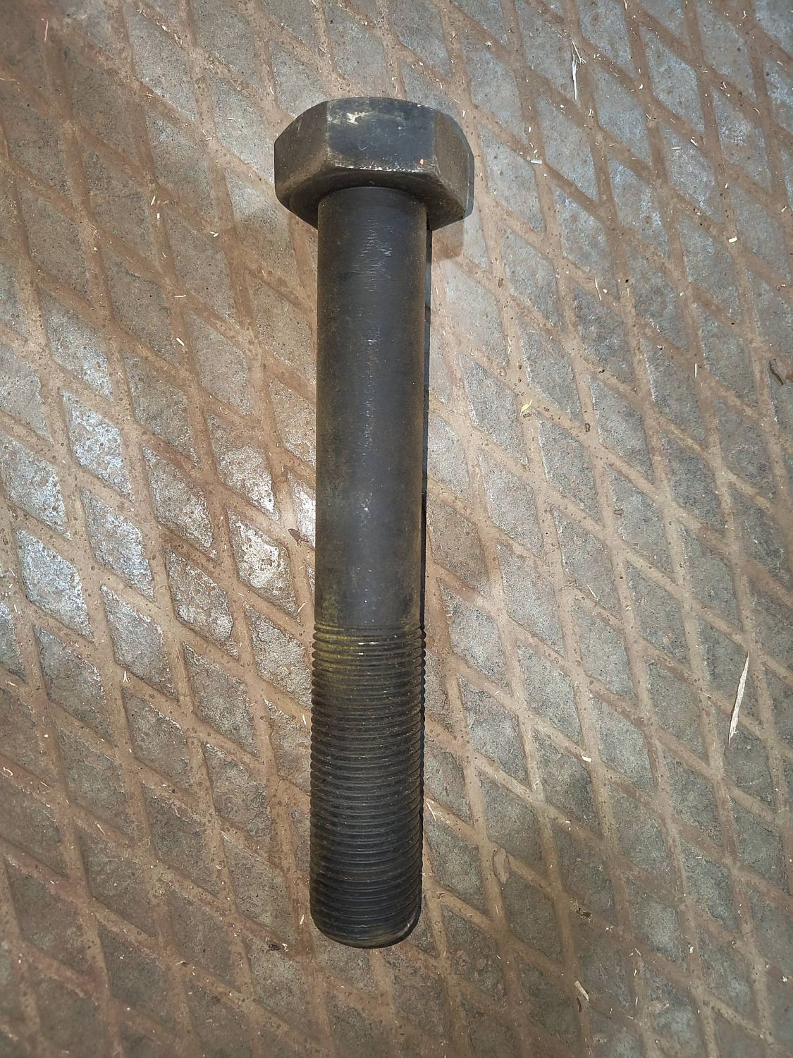 Болт J833618 Hitachi
