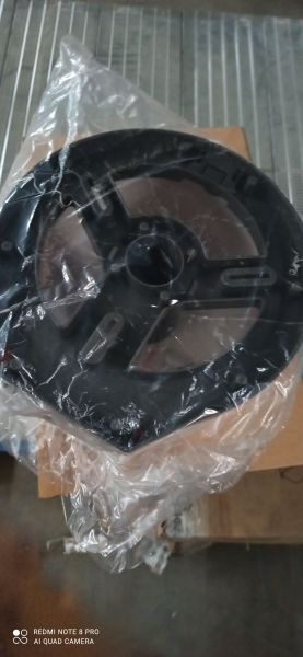 Диспенсер для бумажных полотенец