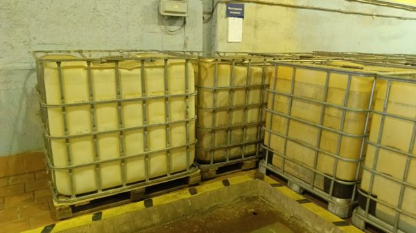 Еврокуб из-под коагулянта-реагент для очистки воды