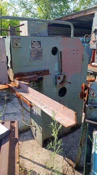 Машинка для резки и гибки металла ИВ 2714