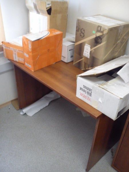 Стол миланский орех светлый рабочий /ДЛС-12