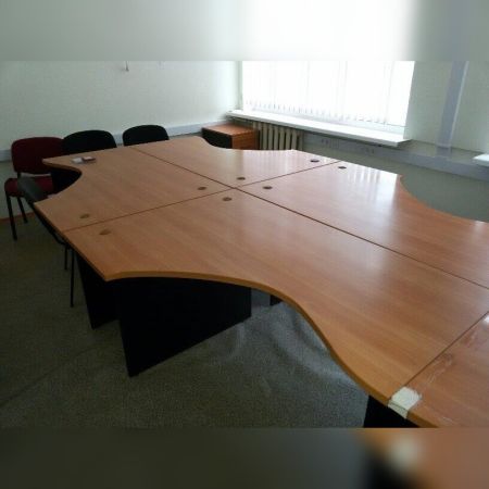 Стол рабочий эргономич. М-Люкс BS150 правый