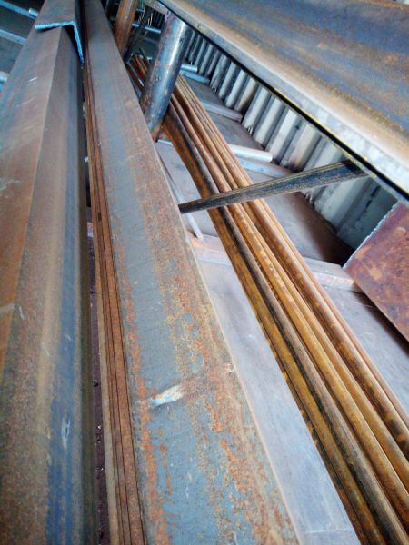 Уголок 90 б/у