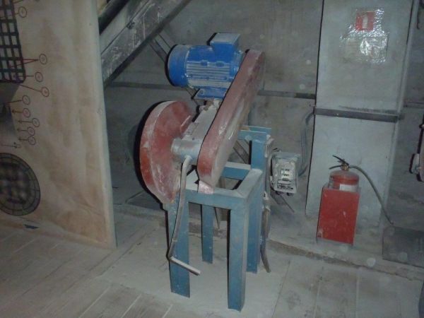 Станок отрезной 8572