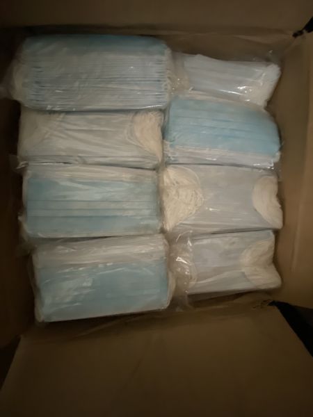 Маски одноразовые 