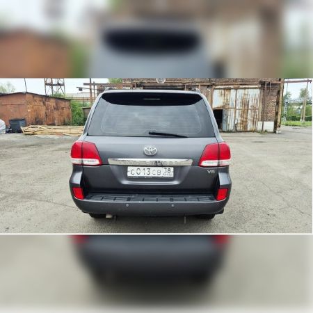 TOYOTA LAND CRUISER 200