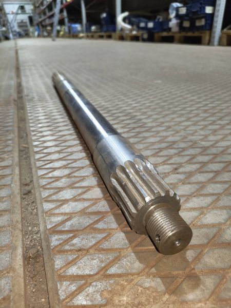 Полуось ДЗ-95В.61.00.001