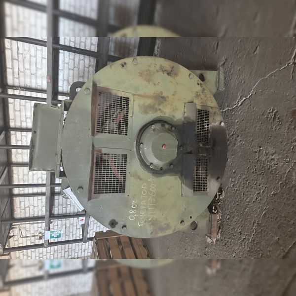 Генератор УТПЭ-600-4/192