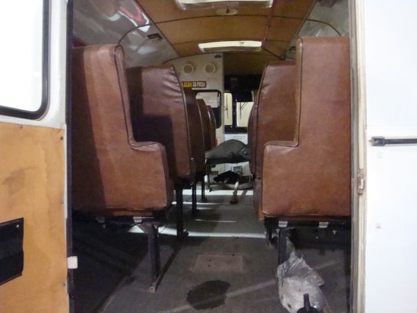 АВТОБУС КАВЗ-3976