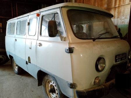 Автомобиль УАЗ 220694