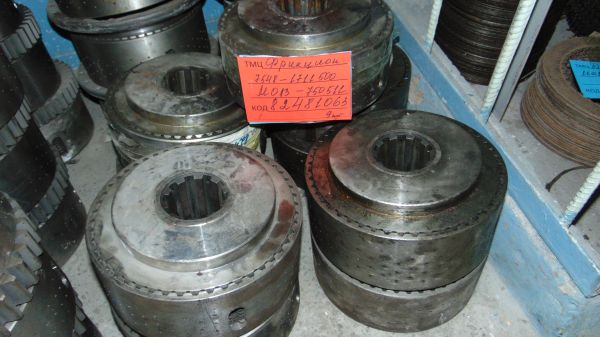 ФРИКЦИОН 7548-1711500  МОАЗ-750511