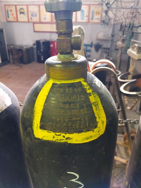 Стальной баллон углекислотный , давление 150/225 кгс/см2, объём 40 литров