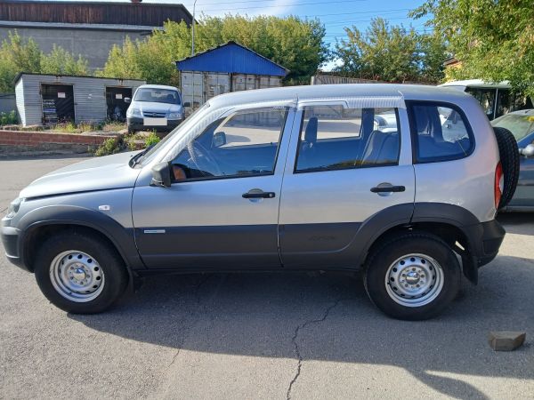 Транспортное средство  CHEVROLET NIVA 212300-55, светло-серебристый металлик