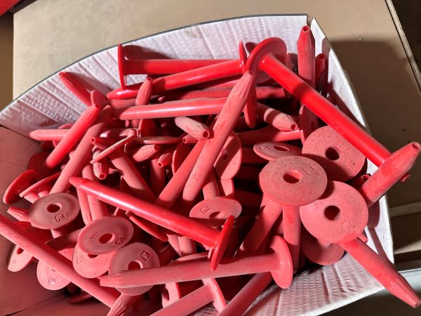 Дюбель кровельный 170мм