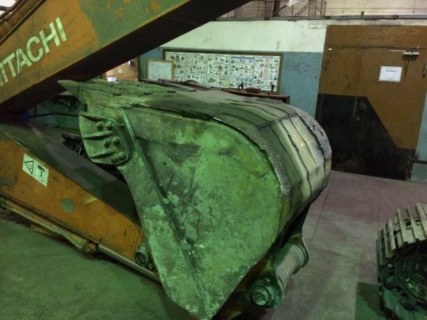 Экскаватор Hitachi ZX 240-3