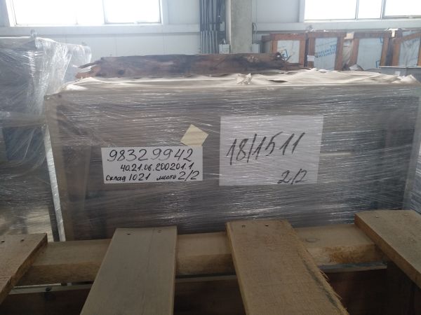 Установка ANR7L/K1/P1/A1.2.P50.R-4x15/H1. Приточная установка  П1 (L=11750 м3/ч, Pc=300 Па) в комплекте: концевые элементы, фильтр G4, водяной водонагреватель, вентилятор, шумоглушитель, узел обвязки SUPR 80-6,3. (на опорной раме, сторона обслуживания сле