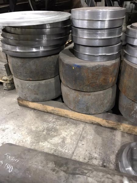 Поковка 420*180 ст3 ХВ4СФ