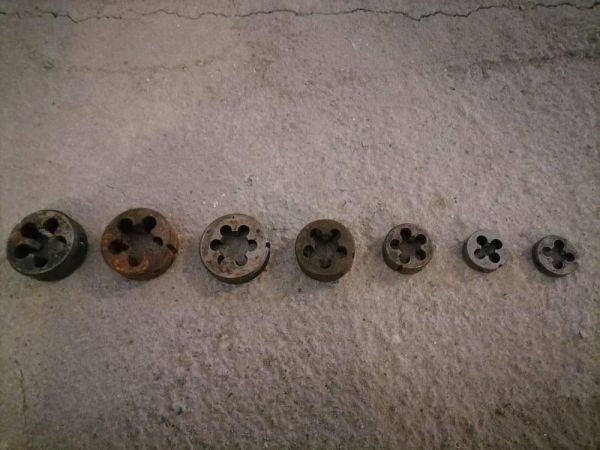 Металлообрабатывающий и ручной инструмент б/у