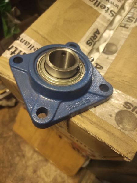 Узел подшипниковый UCF 206 D1 NTN