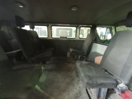 Автомобиль УАЗ 220695-04