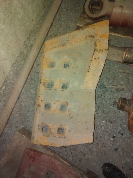 Нож боковой 749-96-14-01