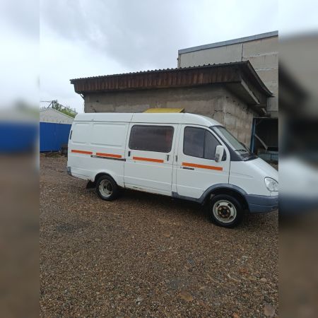 Автомобиль Газ - 2705