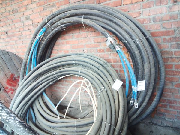 Кабель АВБШв 3*185-1