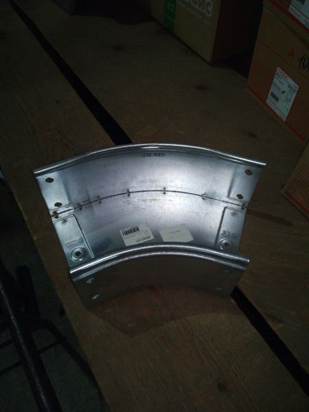 Угол CPO 45 горизонтальный 45° 150х100 в комплекте с крепежными элементами и соединительными пластинами (арт. 36102K)