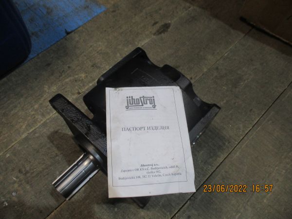 Насос QHD2-100R-R15D25-SS04S04-NP