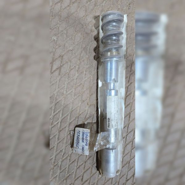 Поршень 10342565 Liebherr