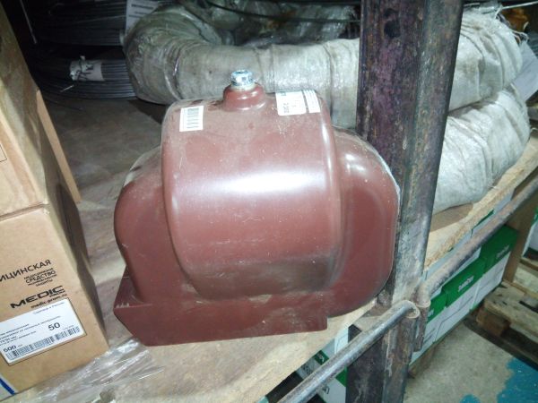 Трансформатор напряжения ЗНОЛ.06-15750/√3:100/√3:100/3-0,5/3-75/300 У3