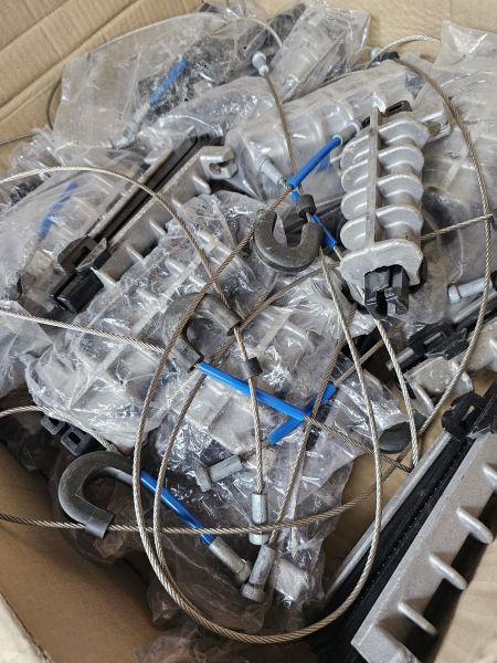 Зажим анкерный DR-1600-420