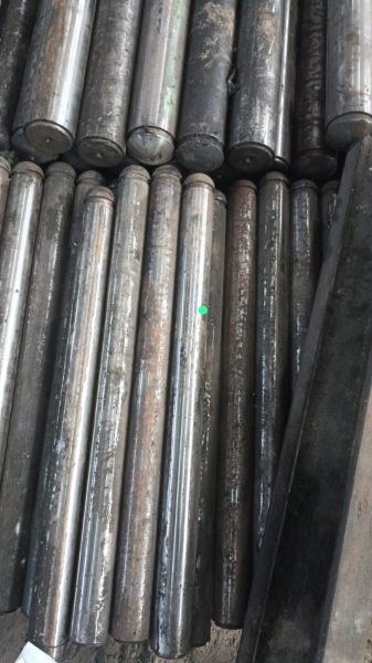 НПА_Плунжер стальной ф50 длина 670 Б/У