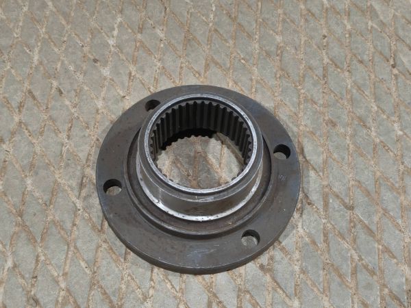 Фланец приводной 833.23-3311-71 Raba