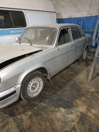 Автомобиль ГАЗ 31105