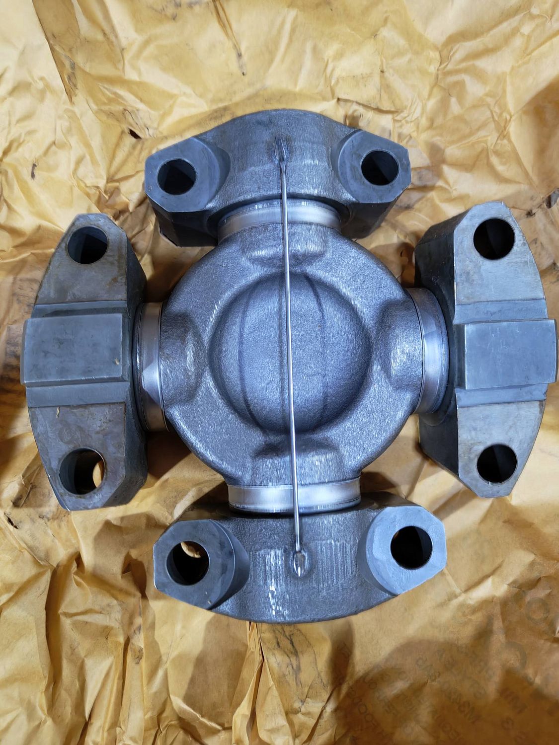 Крестовина Е12979795 Hitachi