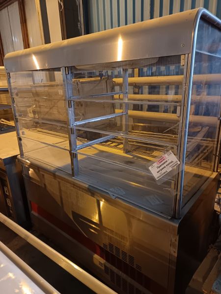 Прилавок-витрина холод. 