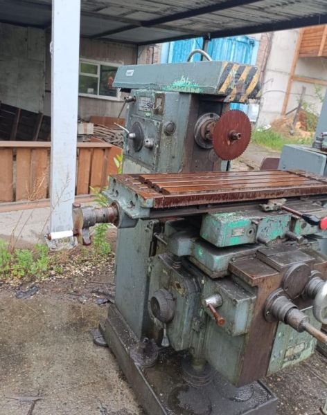 Станок горизонтальный консольно-фрейзерный 6Р80