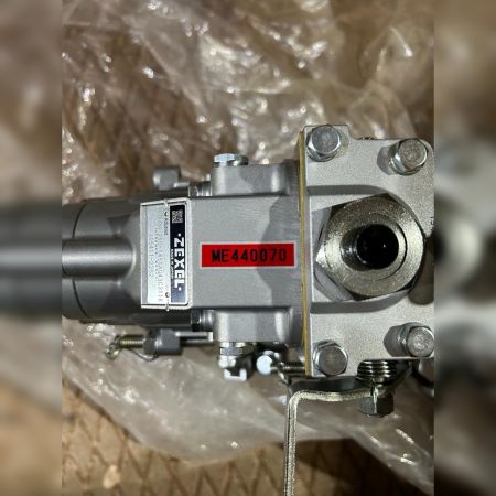 Насос ТНВД MT440070 Mitsubishi