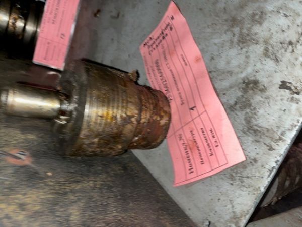 Дистанционная шайба Т-175/210-130 б/у